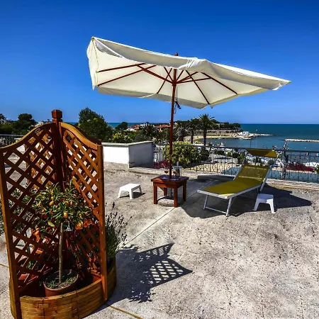 Golden Bay-3